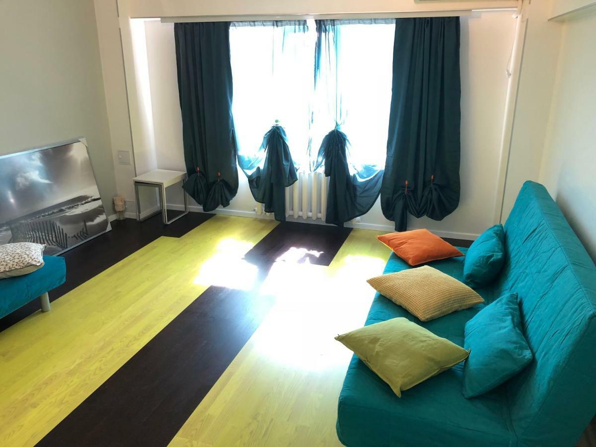 Green Apartment 6 布加勒斯特 外观 照片