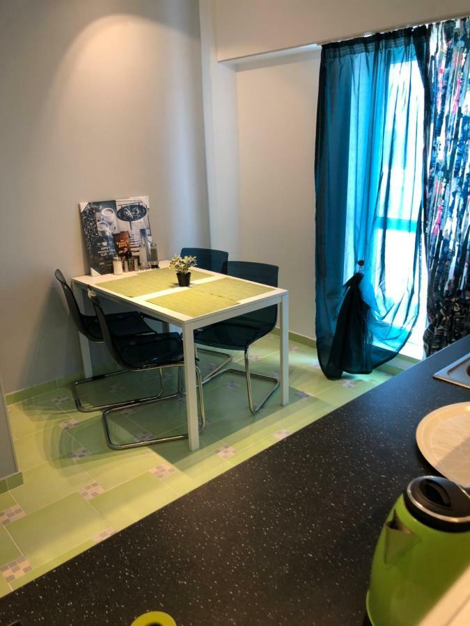 Green Apartment 6 布加勒斯特 外观 照片