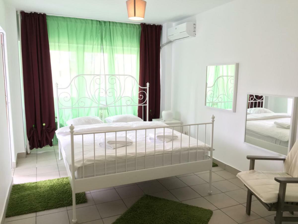 Green Apartment 6 布加勒斯特 外观 照片